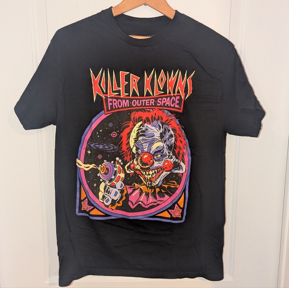 ⭐3 For $20⭐ Killer Klowns from Outer Space Graphic T-Shirt